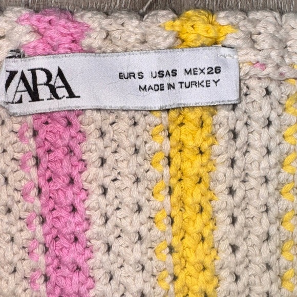 Zara Multicolor Crochet Crop Top - Picture 2 of 4